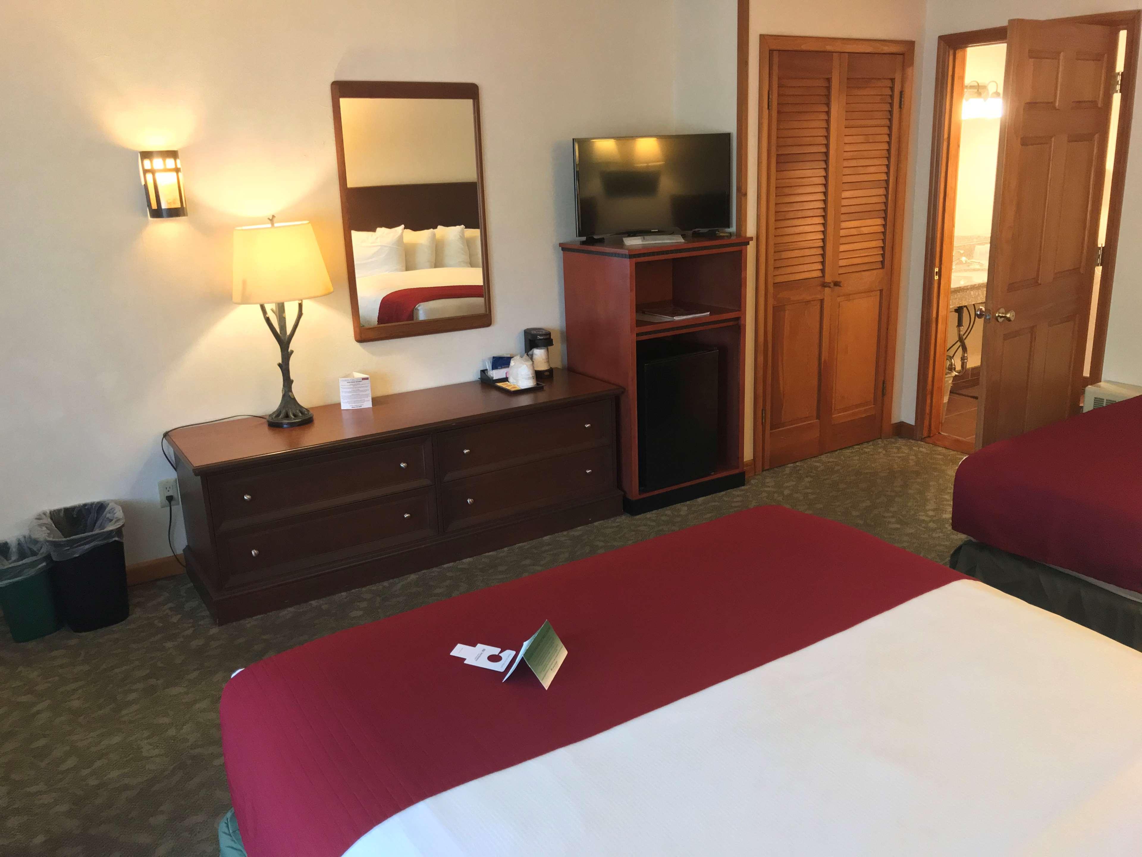 Best Western Adirondack Inn Lake Placid Eksteriør billede