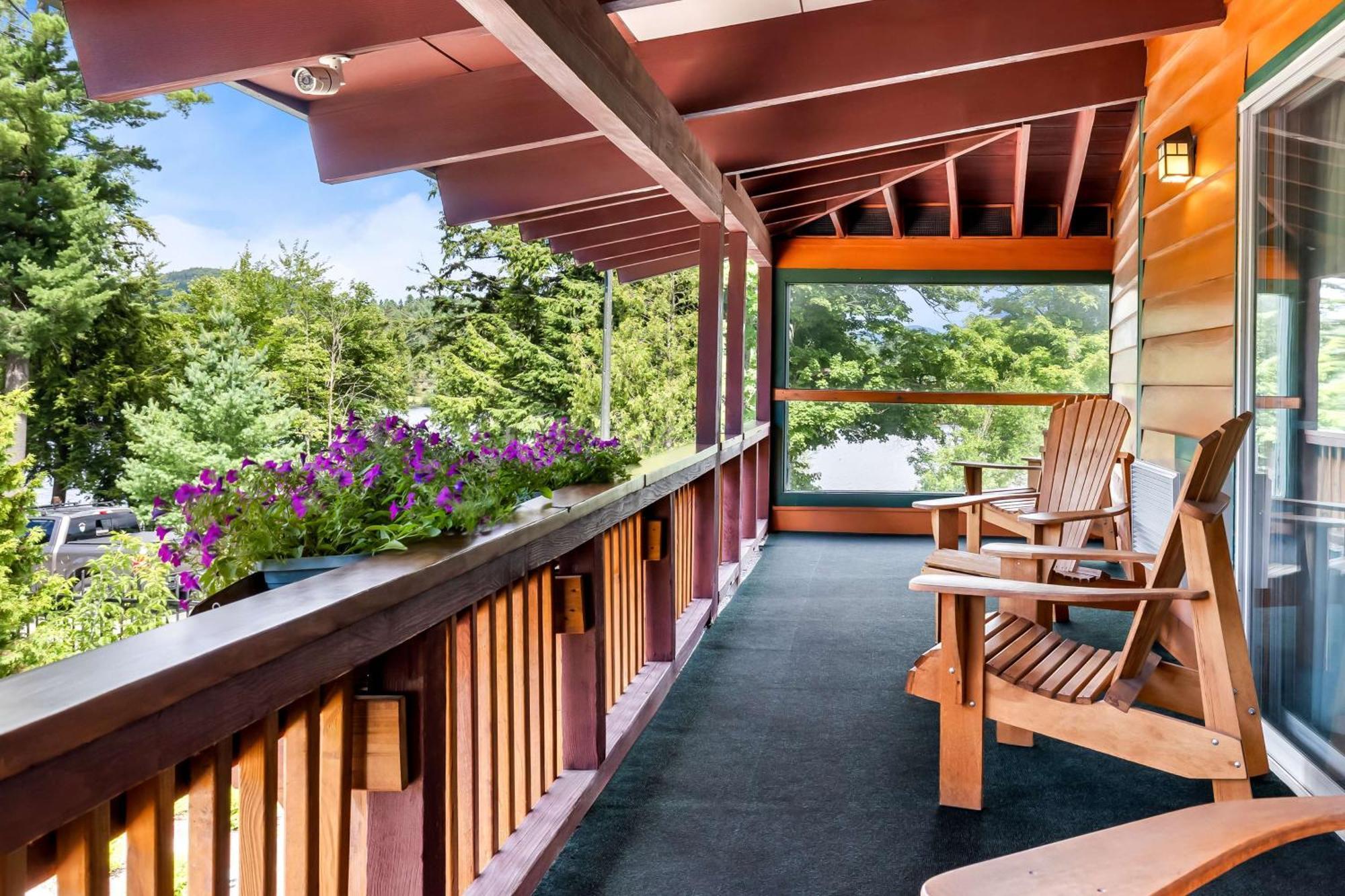 Best Western Adirondack Inn Lake Placid Eksteriør billede