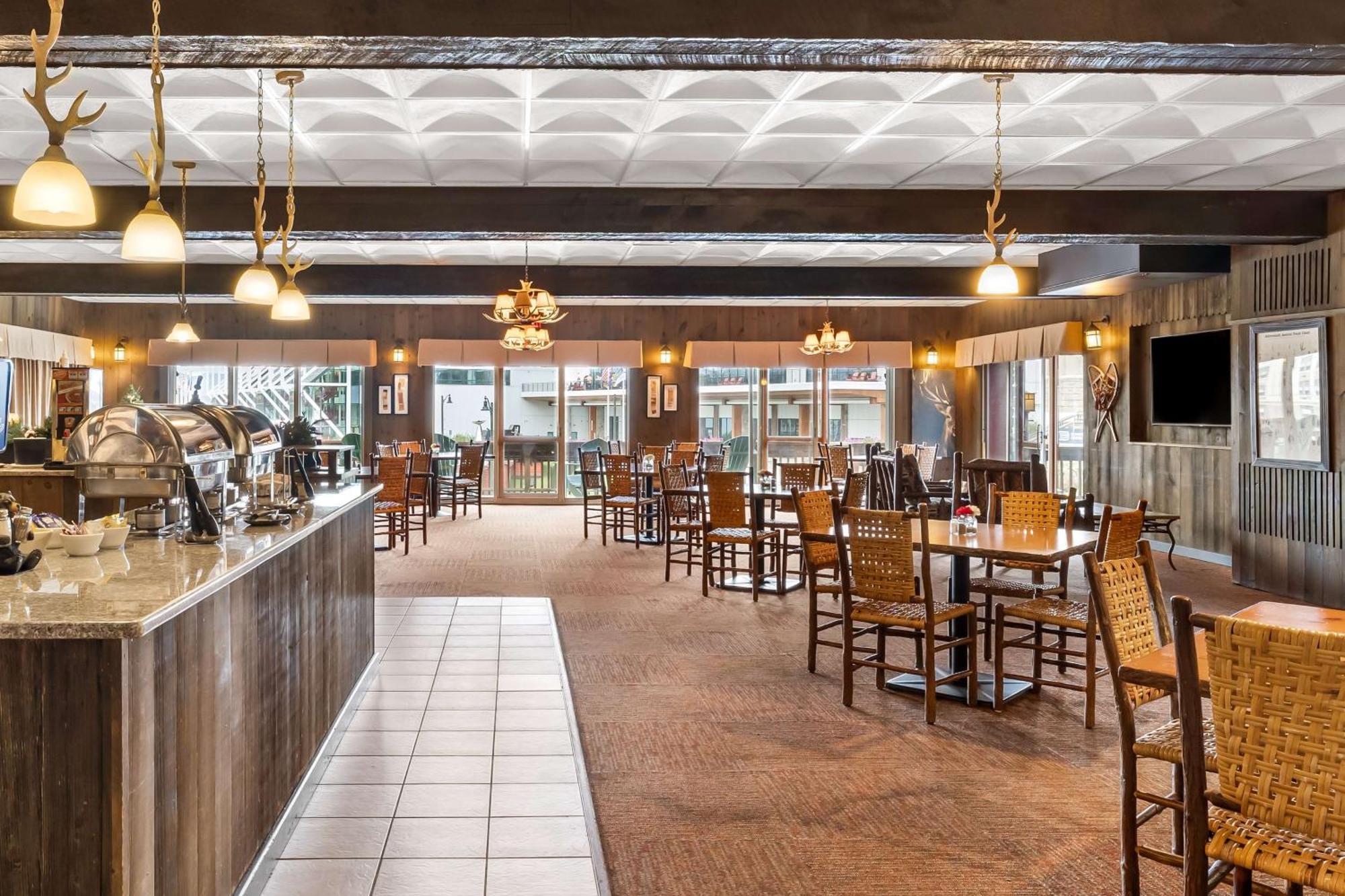 Best Western Adirondack Inn Lake Placid Eksteriør billede