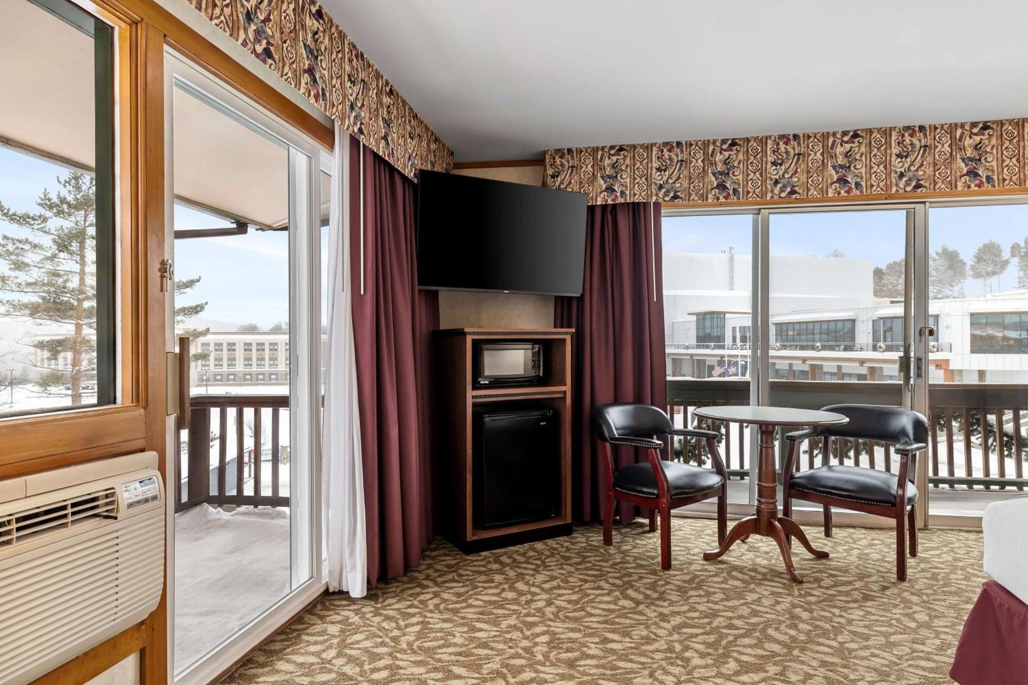 Best Western Adirondack Inn Lake Placid Eksteriør billede